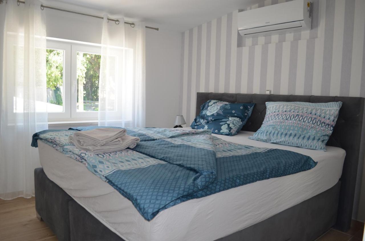 Apartments Korina Crikvenica Extérieur photo