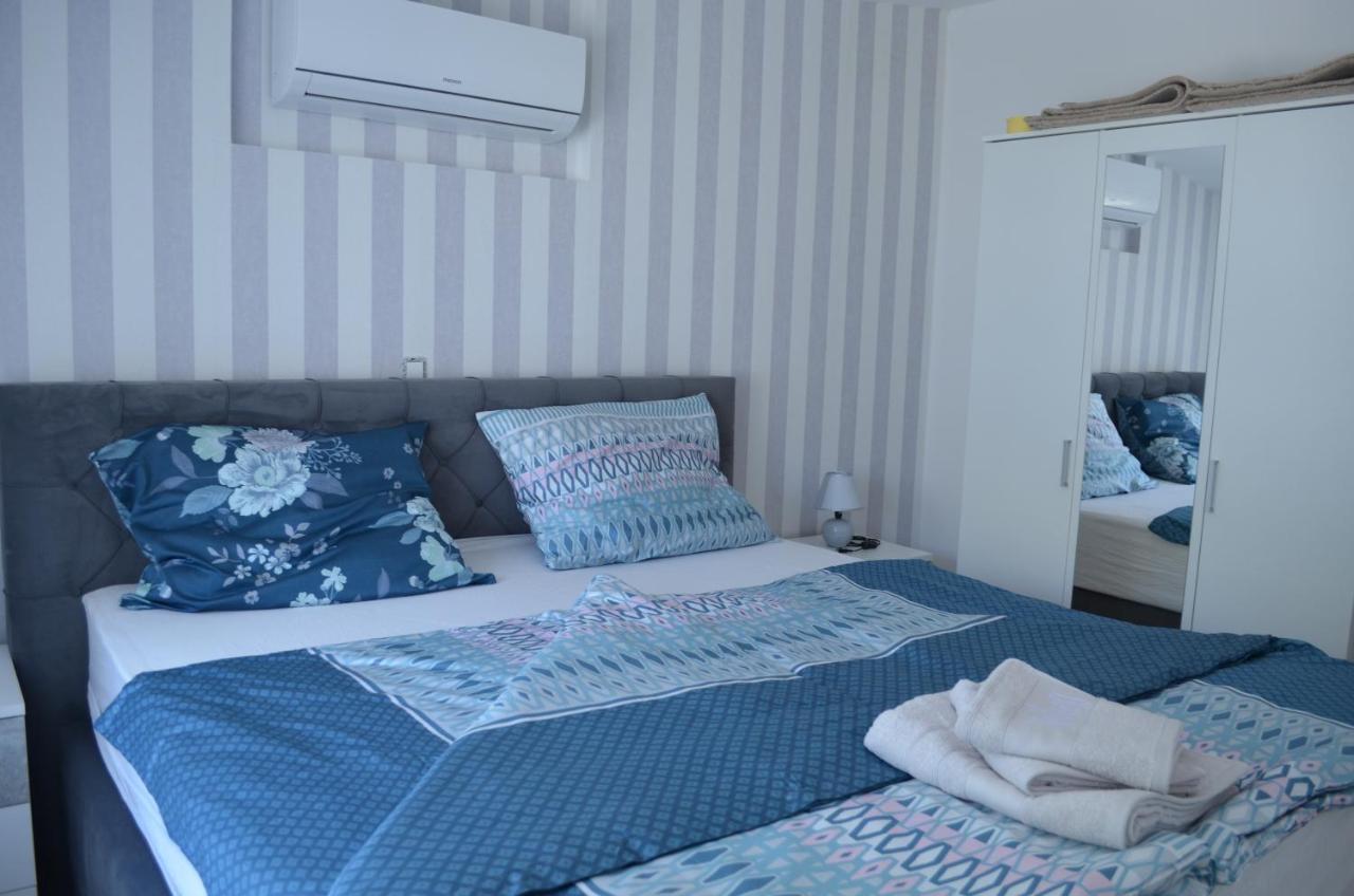 Apartments Korina Crikvenica Extérieur photo